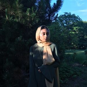 Meet your Posher, Fatima